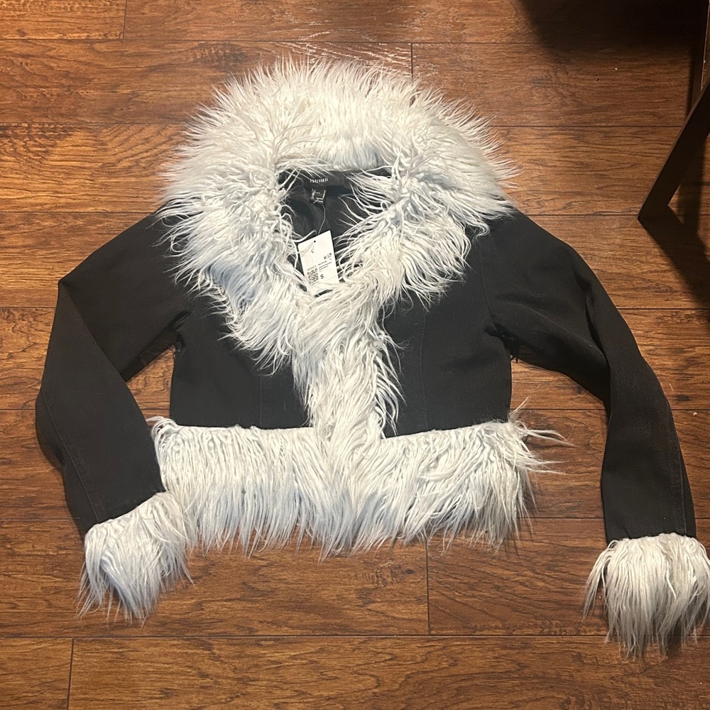Retro Penny Lane Coat Black w/ Grey Faux Fur Trim Boho Chic  Jacket Small NWT - Picture 3 of 7